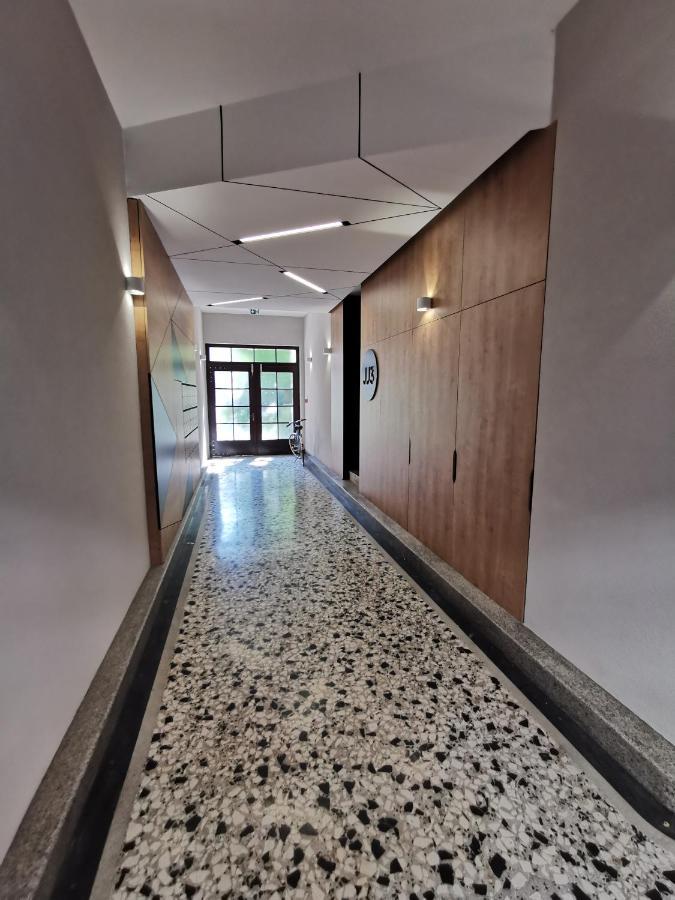 Apartment 191 With Balcony 卢布尔雅那 外观 照片